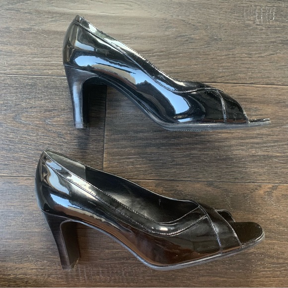 Pierre Michel Size 7 Black Open Toed 3 Inch Heels - Picture 7 of 11